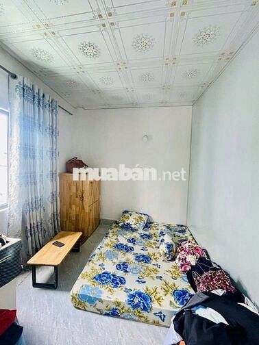 BÁN NHÀ MỚI ĐẸP, 2 TẦNG, HẺM XE HƠI, (5,3X11)M2, 4 PN, 4,2 TỶ CÒN TL