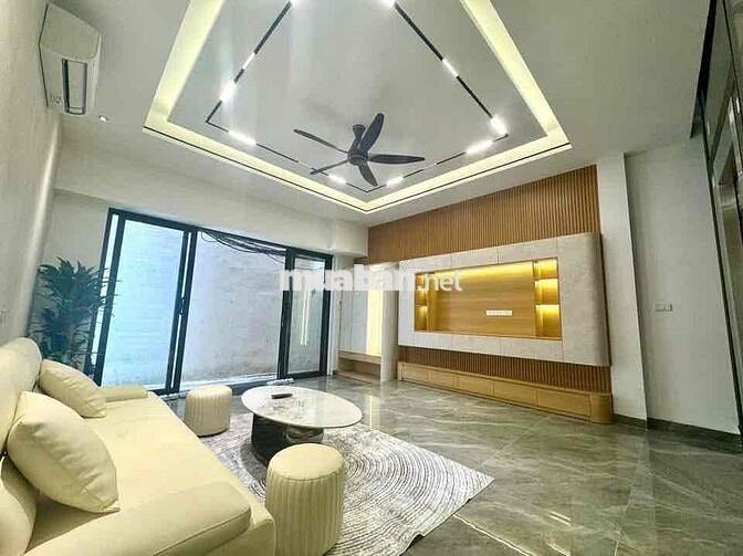 Bán nhà Tây Sơn Nga Tư Sở Đống Đa S45m 6t thang máy giá 13.7 tỷ