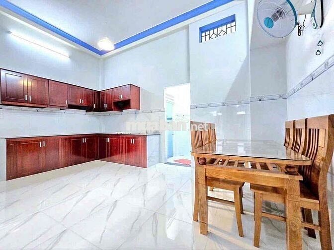 🍀🍀 Cho thuê nhà nguyên căn, hẻm 3 gác 1627 Huỳnh Tấn Phát, Phú Mỹ, Q7.
