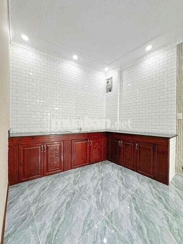 Nhà Trệt Lầu 2pngu, hoàn công, hẻm 138 Trần Hưng Đạo