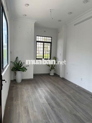 CHO THUÊ NHÀ GÓC 2 MẶT TIỀN NGUYỄN ĐÌNH CHIỂU PHƯỜNG ĐA KAO QUẬN 1