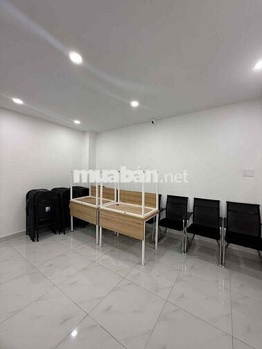 TÂN BÌNH - CHO THUÊ PHÒNG HỘI NGHỊ – VỊ TRÍ ĐẮC ĐỊA GẦN SÂN BAY
