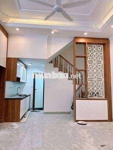 Bán nhà Tân Ấp 5 tầng xây mới ngõ thông đường trước nhà 3m, Giá 5,9tỷ