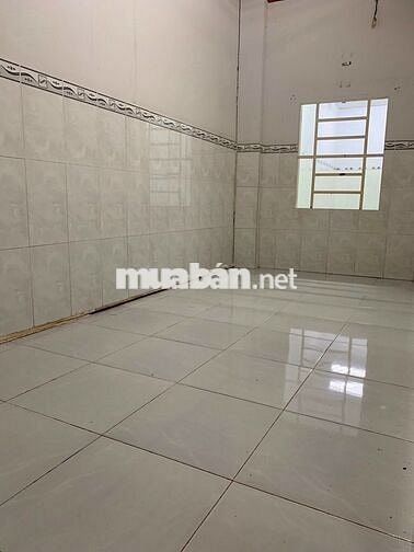 Nhà bán chính chủ, cách ngã 4 Ng.V.Linh + QL50 đúng 2km
