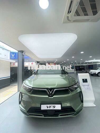 VinFast VF9 2025 Plus - CHỈ CẦN ĐƯA TRƯỚC 300tr
