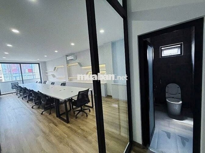 SIÊU PHẨM NHÀ MỚI - CÓ THÁNG MÁY - 585A Sư Vạn Hạnh, P 12, Quận 10