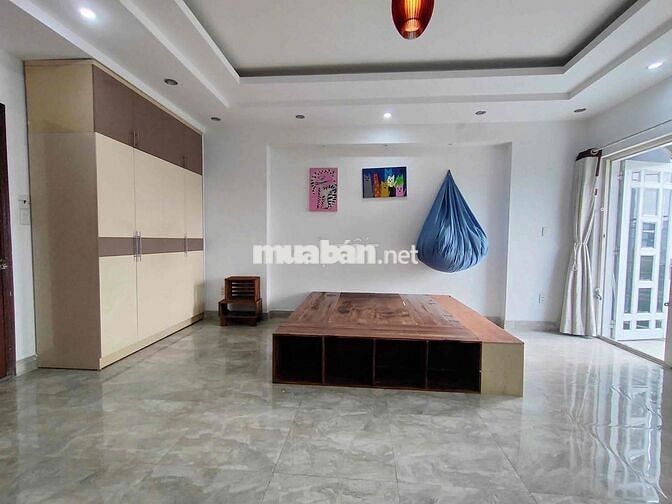 Phòng trọ ban công ngay phạm hùng nối dài kdc đại phúc