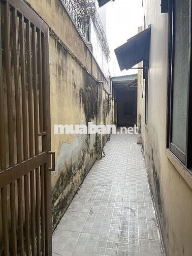 Bán nhà nguyên căn 220m² – vị trí đẹp, đa công năng