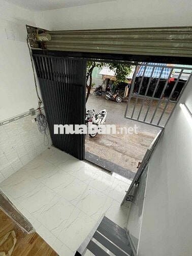 Mặt Tiền Kinh Doanh 200 Phòng trọ Làm gi được