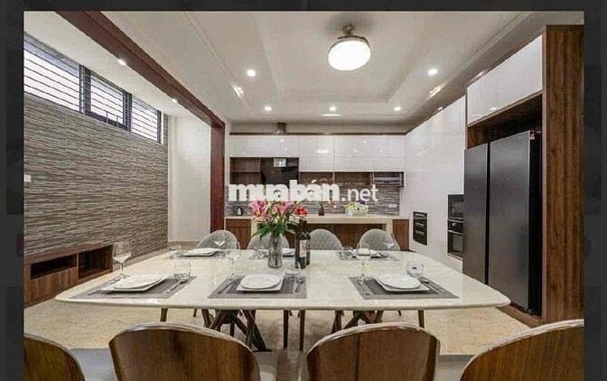 Villa - Hồ Bơi - Thang Máy - 6PN