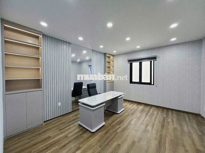 SIÊU PHẨM NHÀ MỚI - CÓ THÁNG MÁY - 585A Sư Vạn Hạnh, P 12, Quận 10
