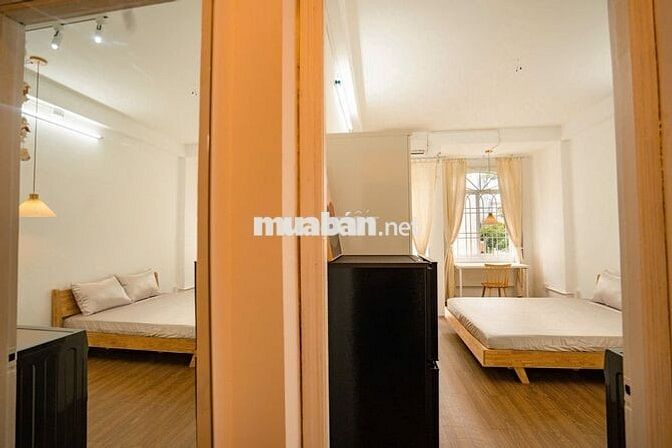 Căn hộ mới ngay quận 1, bancol đón nắng, gần Đại học UEH, Hoa Sen