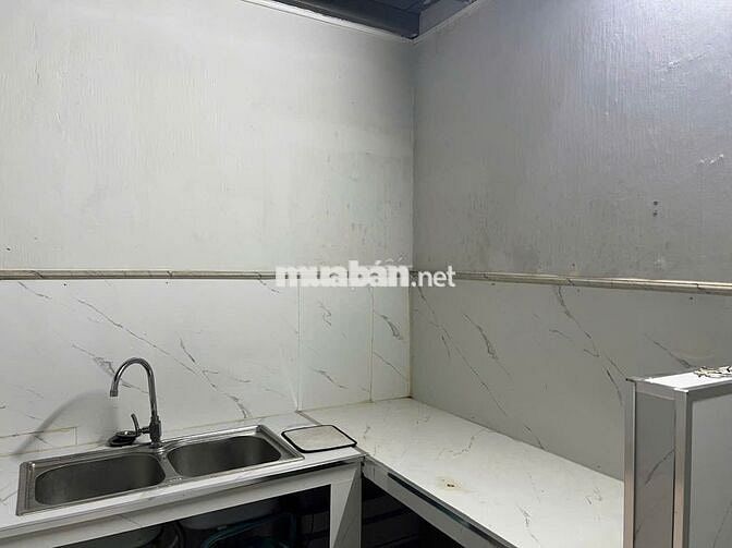 CHO THUÊ NHÀ MẶT TIỀN SÁT NGUYỄN SƠN, Q.TÂN PHÚ - 4x20M, CHỈ 13TR