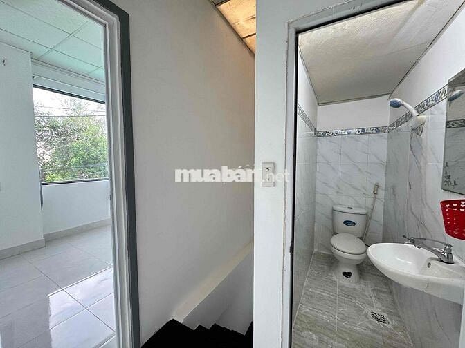 Bán Nhà 2 phòng ngủ Hẻm 6m cách Lê Văn Lương 50m
