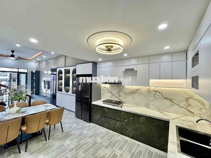 🇻🇳Nhà đẹp kiệt ô tô 4m cách chợ Chiều chỉ vài bước chân