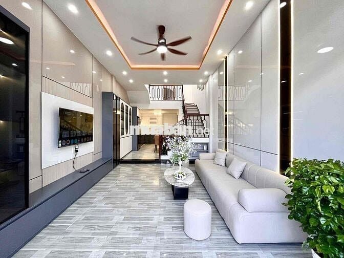 🇻🇳Nhà đẹp kiệt ô tô 4m cách chợ Chiều chỉ vài bước chân