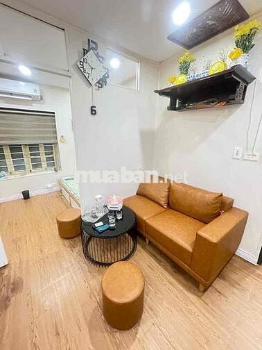 Bán nhà tập thể phố Tân Mai nhà đẹp 2 thoáng ở ngay 70m T3 giá nhỉnh 3