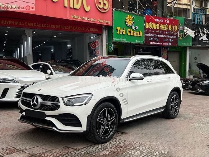 -GLC300 4matic xe sản xuất năm 2020