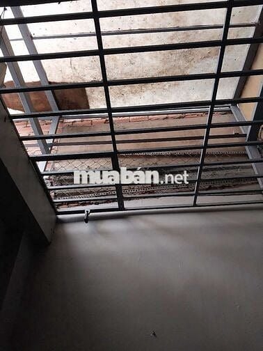 Nhà sạch sẽ thoáng mát cho thuê lâu dài
