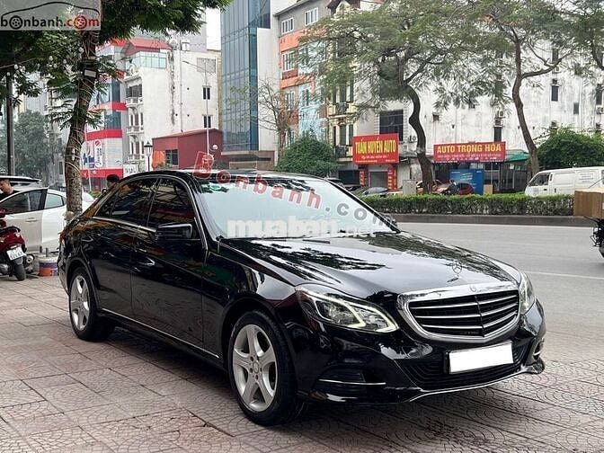 Mercdes E200 sản xuất 2014