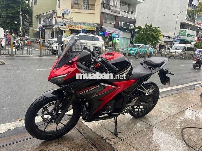 Honda CBR150 ABS 2020 mới 90% Bstp chính chủ