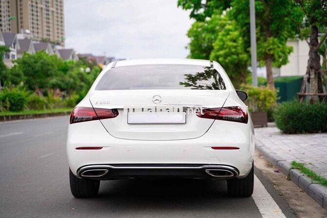 Mercedes Benz E Class 2019 E200 Sport - 40000 km
