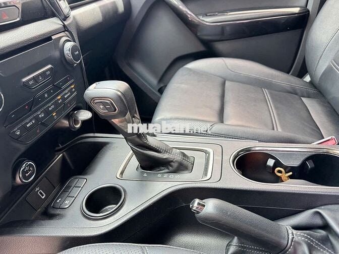 FORD Everest Titanium 4x2 - Sx2021