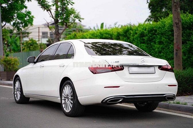 Mercedes Benz E Class 2019 E200 Sport - 40000 km