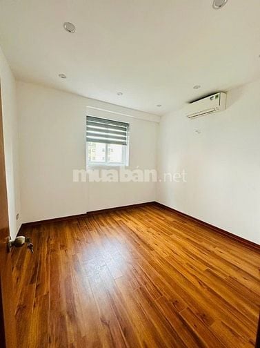Chính chủ cần bán nhanh CHCC toà B11C nam trung yên trung hoà cầu giấy
