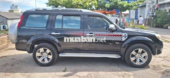 Ford Everest 2009 2.5L 4x4 MT - 250000 km