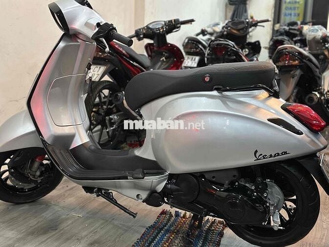Vespa sprint 2016 bạc pocher siêu đẹp nợ xấu 13tr