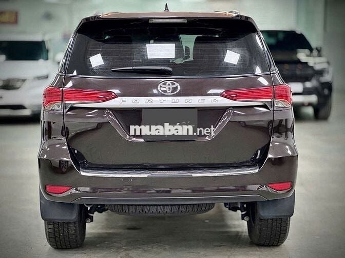 Toyota Fortuner 2019 Xe Gia Đình - 20000 km