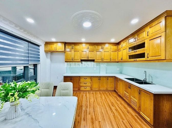 🌈 NHÀ 3LẦU MỚI CÓ THANG MÁY , HXH ĐƯỜNG NGUYÊN HỒNG , P1 , QUẬN - GV