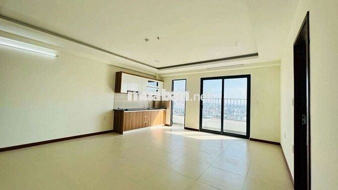 Iris Tower, 55 m², tầng 8, sổ hồng: 1,560 tỷ. Nhận ký gửi