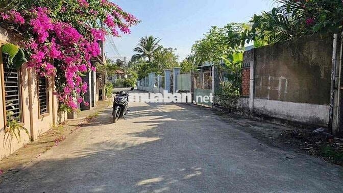 BÁN ĐẤT MT HƯNG ĐỊNH 04 (5,8x28) GẦN CHỢ BÚNG