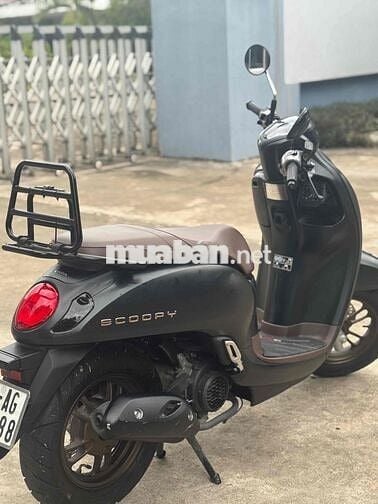 Scoopy 2024 chuẩn 6000 km đen mù mới roda9 chủ