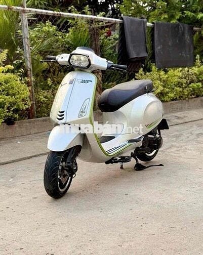 Vespa 125 super tech 2015 đèn Led Bstp 9 chủ