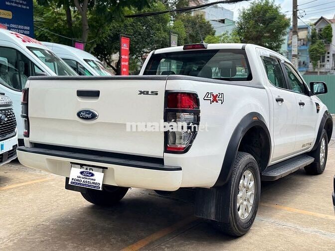 FORD RANGER XLS AT 1 CẦU 2021 - 20000km xe cá nhân