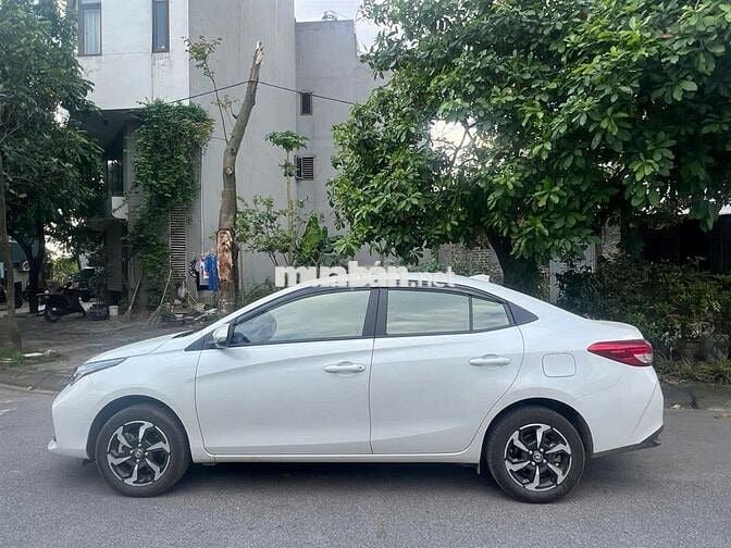Toyota Vios E CVT 2024 màu trắng