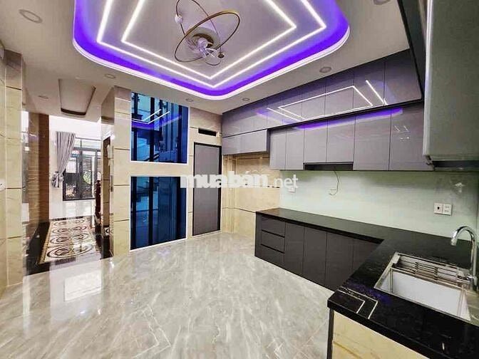 MẶT TIỀN 6 TẦNG MỚI XÂY TUYỆT ĐẸP CÓ THANG MÁY FULL NỘI THẤT - 72M2