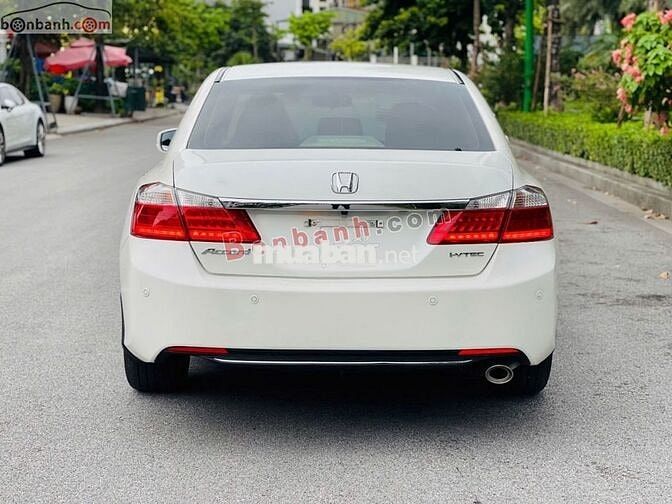 Honda Accord 2.4