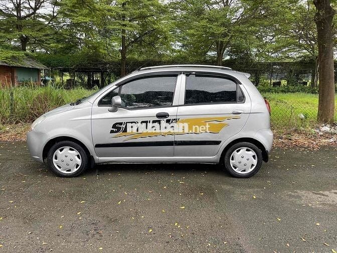 Chevrolet Spark 2011 LT 0.8 MT - 6879 km