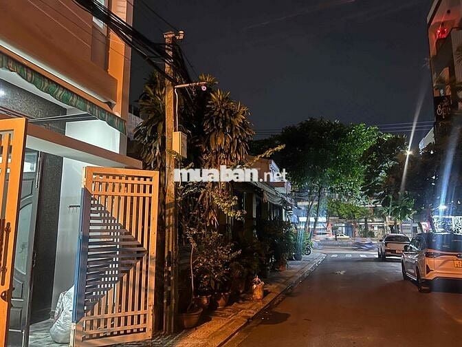Bán nhà 3 tầng 9 An Trung Đông 6