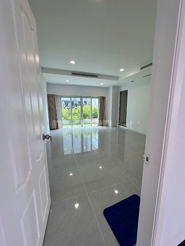 Cho thuê Penthouse cao ốc Phú Nhuận