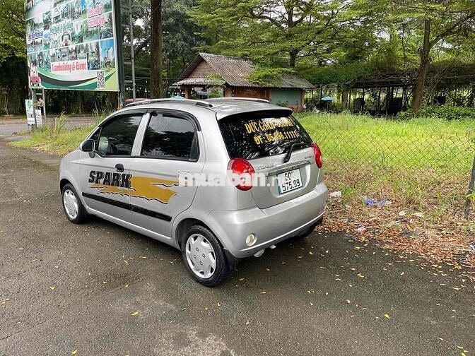 Chevrolet Spark 2011 LT 0.8 MT - 6879 km