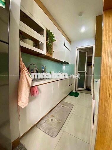 chính chủ bán căn hộ 3pn-2 vệ sinh full nội thất 93m2