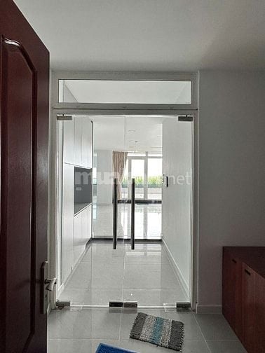 Cho thuê Penthouse cao ốc Phú Nhuận
