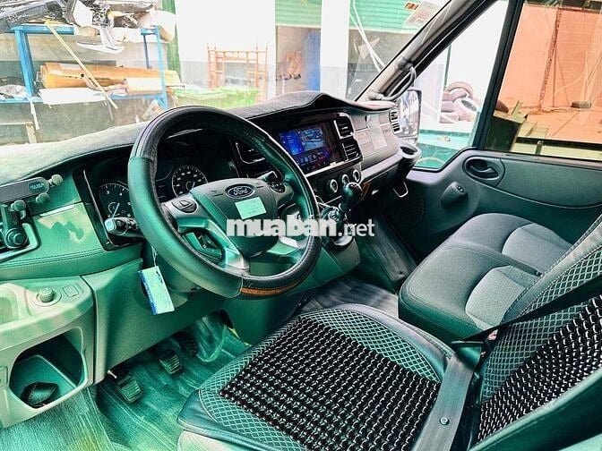 Ford Transit 2023. 1 chủ từ đầu. Sơn zin 95%