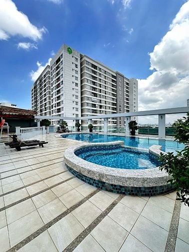Cho thuê Penthouse cao ốc Phú Nhuận
