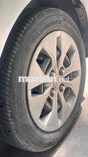 Hyundai Grand i10 2014 1.0 MT - 400000 km